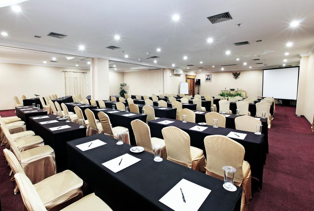 Hotel Bintang Wisata Mandiri Jakarta Eksteriør bilde