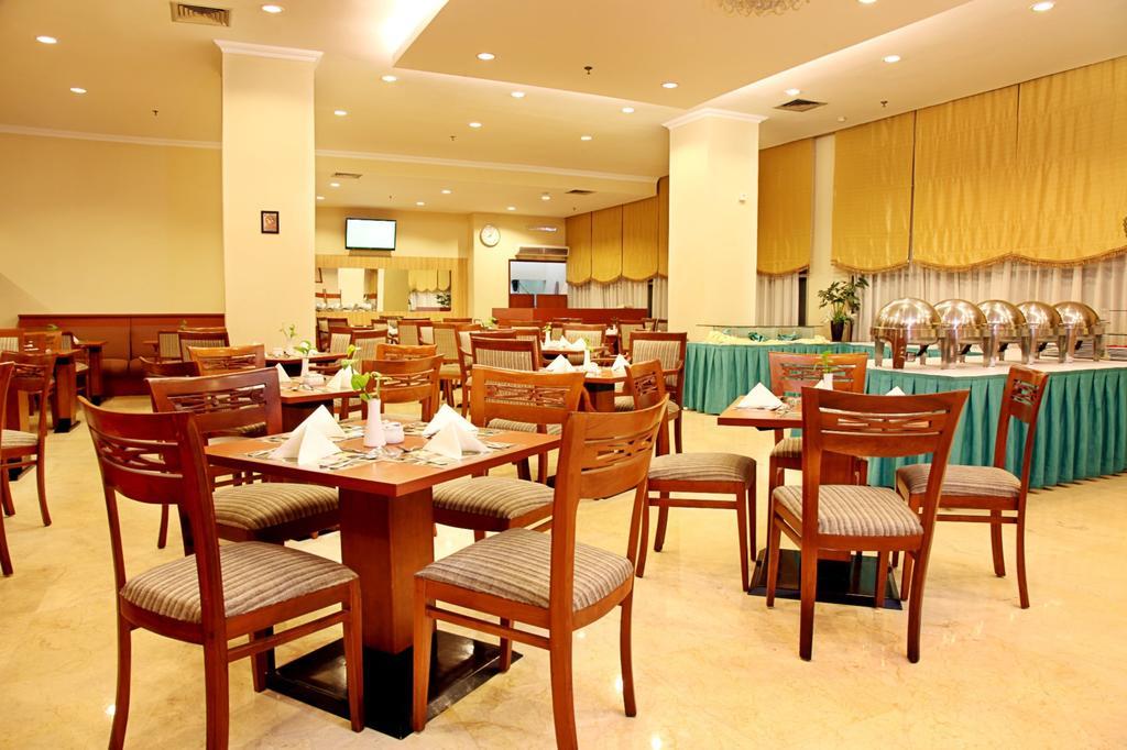 Hotel Bintang Wisata Mandiri Jakarta Eksteriør bilde